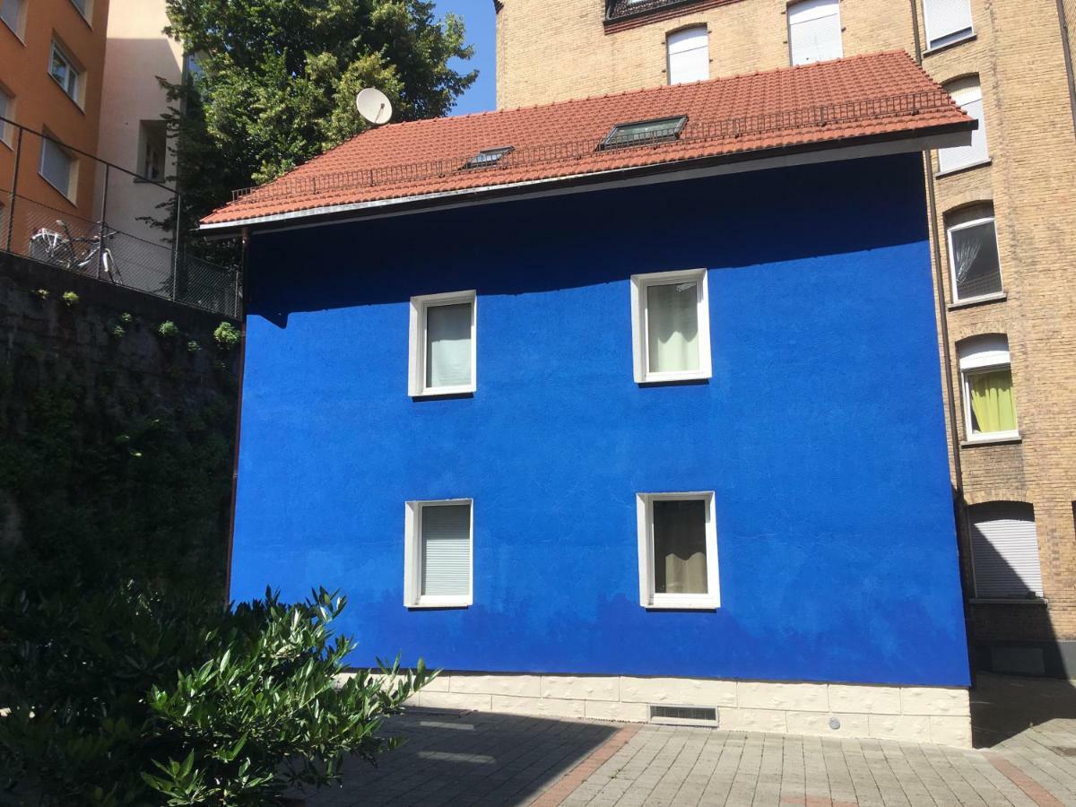 Blaues- Haus- *